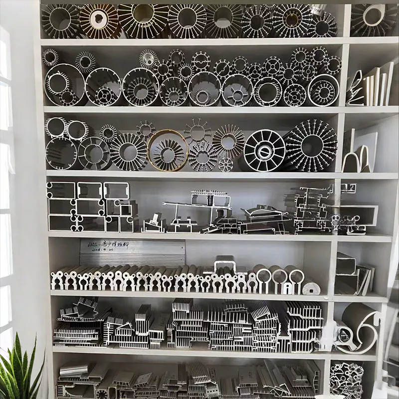 Quelles industries dépendent fortement des profils en aluminium?